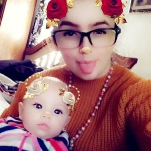 Meet your Posher, Tiffany